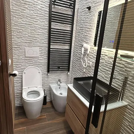 Maison d'hôtes La Dimora Del Re 4*